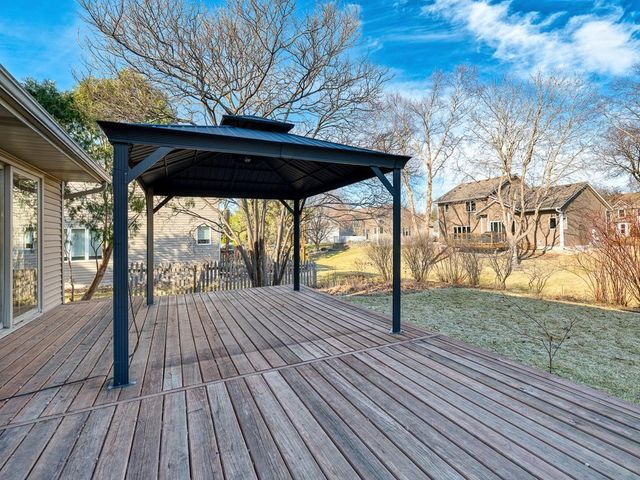 2910 Desoto Street, Little Canada, MN 55117