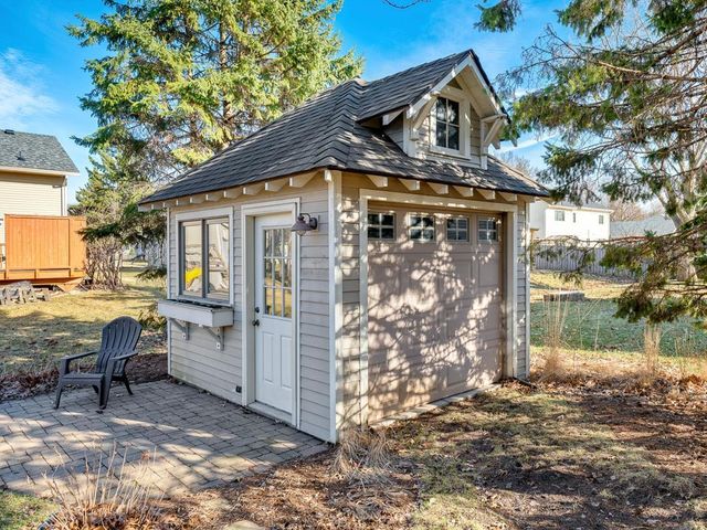 2910 Desoto Street, Little Canada, MN 55117