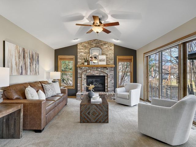 2910 Desoto Street, Little Canada, MN 55117