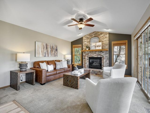 2910 Desoto Street, Little Canada, MN 55117