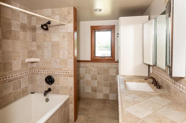 244 Bonita Road, Portola Valley, CA 94028