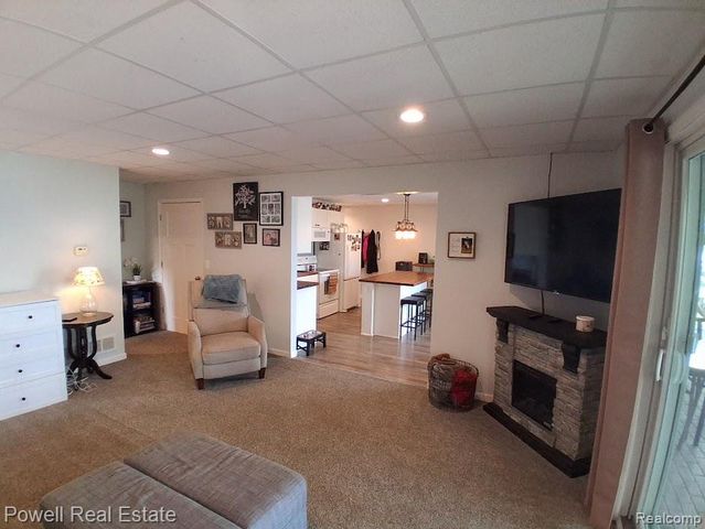6807 Big Trail Road, Holly, MI 48442