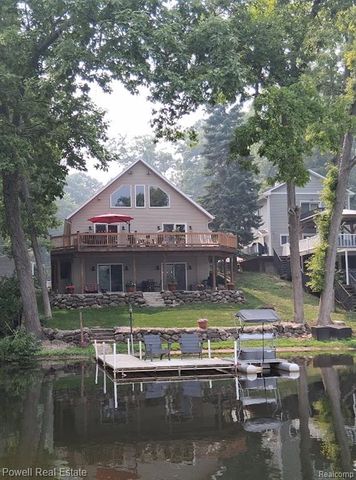 6807 Big Trail Road, Holly, MI 48442