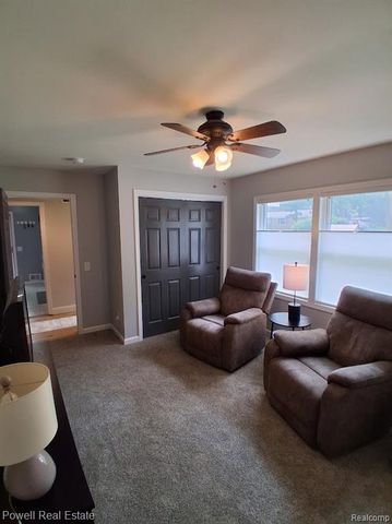 6807 Big Trail Road, Holly, MI 48442