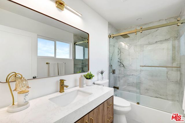 10902 Art Street, Burbank, CA 91040