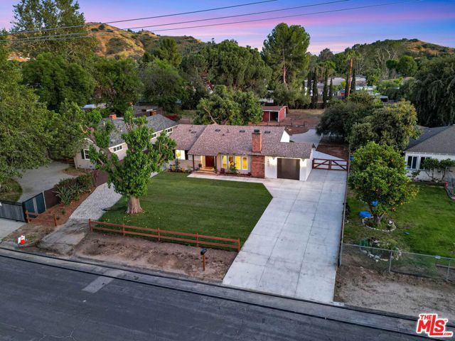 10902 Art Street, Burbank, CA 91040