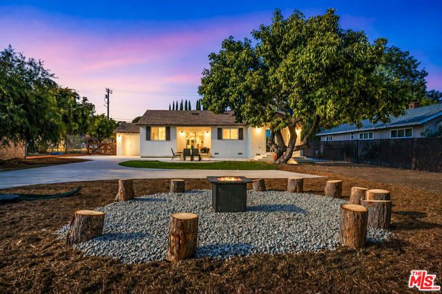 10902 Art Street, Burbank, CA 91040