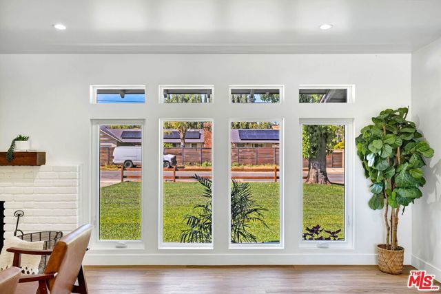 10902 Art Street, Burbank, CA 91040