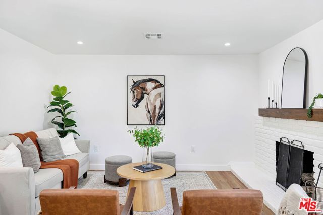 10902 Art Street, Burbank, CA 91040