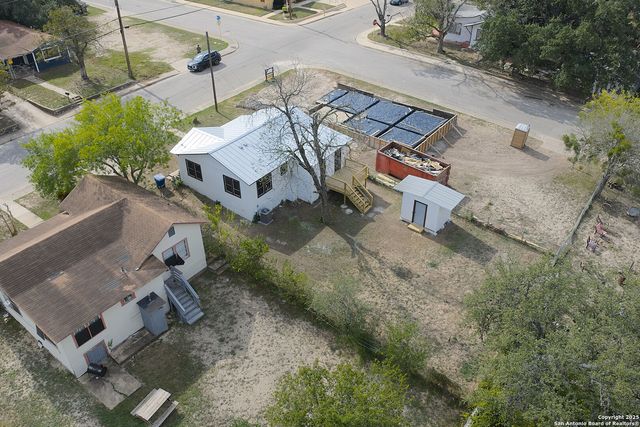 2307 Hicks, San Antonio, TX 78210