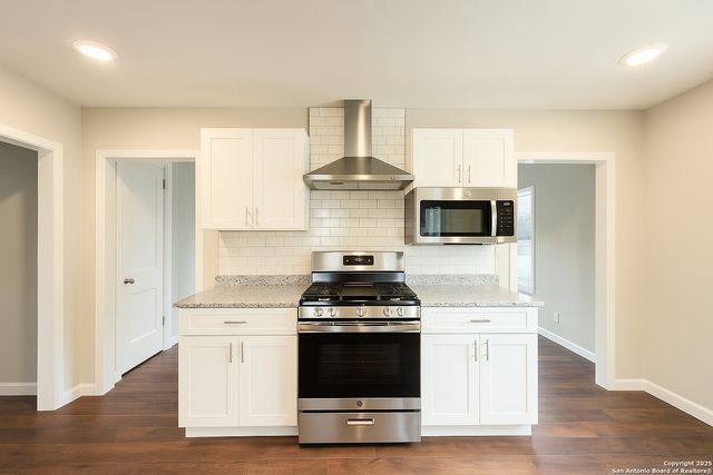 2307 Hicks, San Antonio, TX 78210