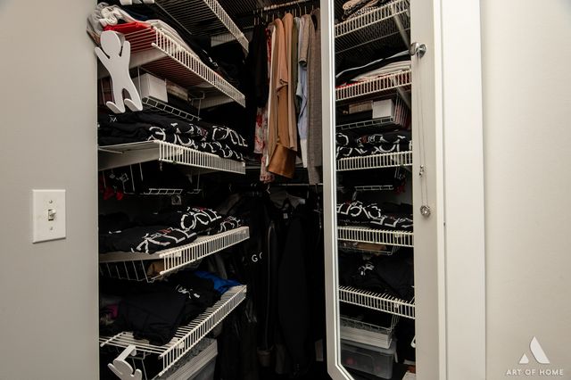 855 E 22nd Street 413, Lombard, IL 60148