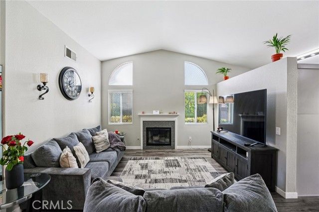 2350 Juneberry, Hemet, CA 92545