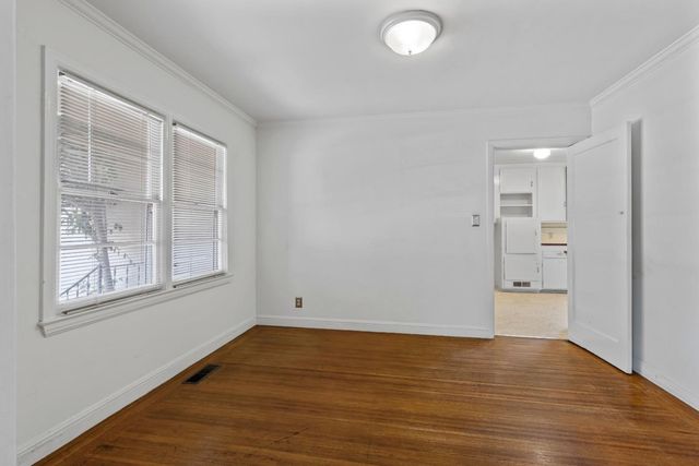 933 Larkspur Drive, Burlingame, CA 94010