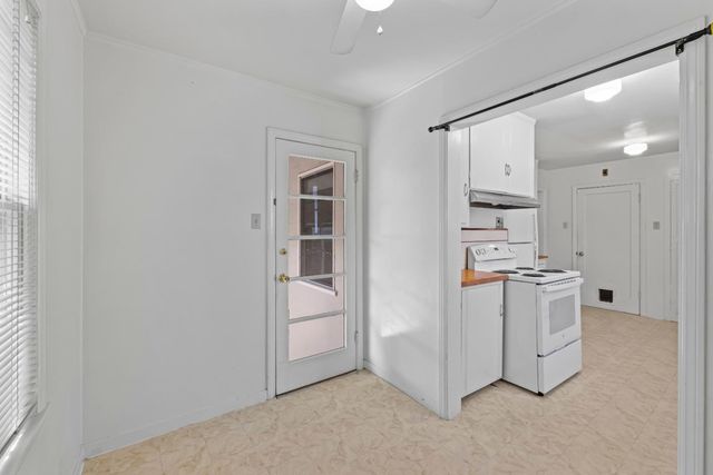 933 Larkspur Drive, Burlingame, CA 94010