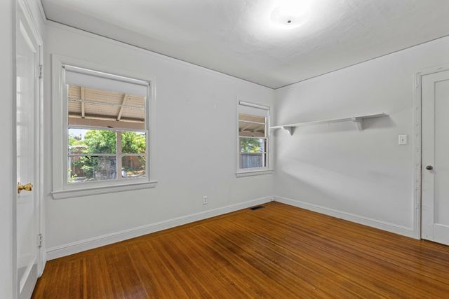 933 Larkspur Drive, Burlingame, CA 94010
