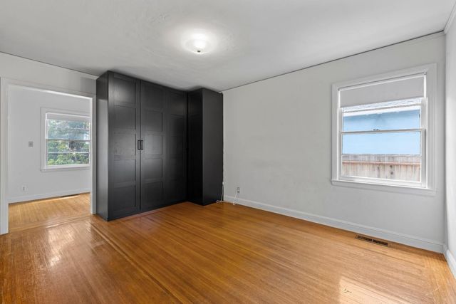 933 Larkspur Drive, Burlingame, CA 94010