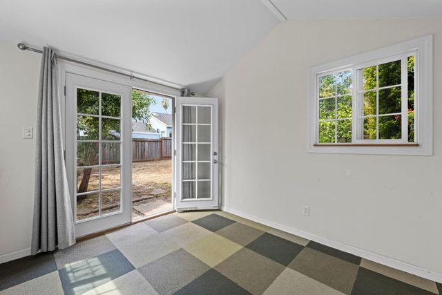 933 Larkspur Drive, Burlingame, CA 94010