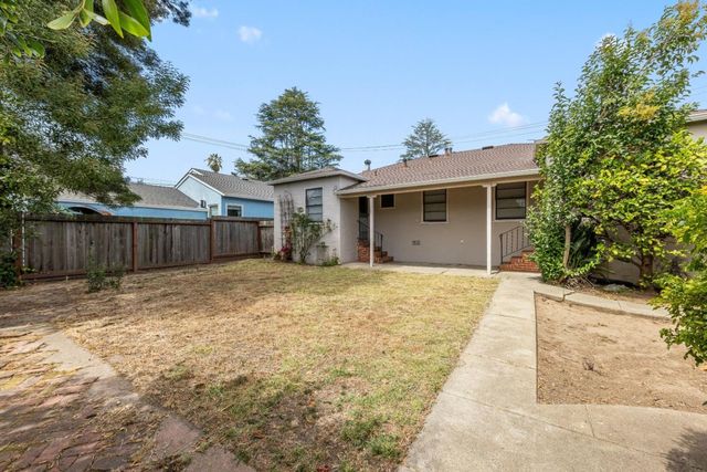 933 Larkspur Drive, Burlingame, CA 94010