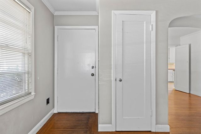 933 Larkspur Drive, Burlingame, CA 94010