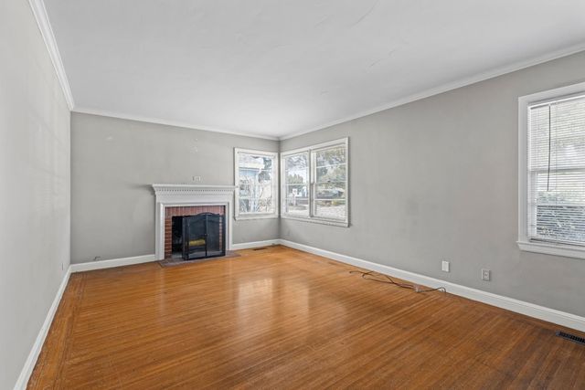 933 Larkspur Drive, Burlingame, CA 94010