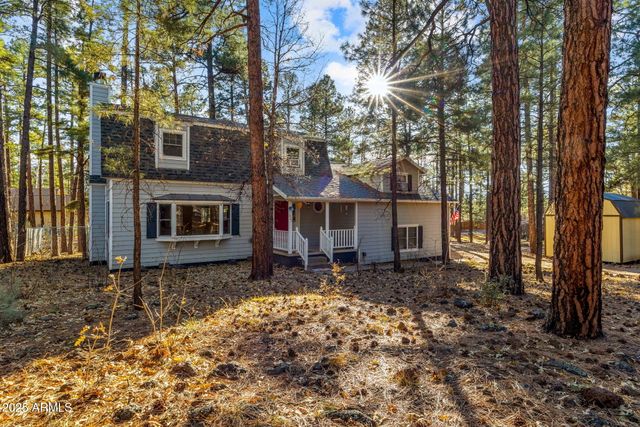 625 E WOODLAND LAKE Road, Pinetop, AZ 85935