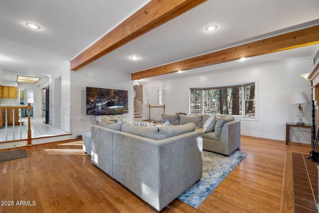 625 E WOODLAND LAKE Road, Pinetop, AZ 85935