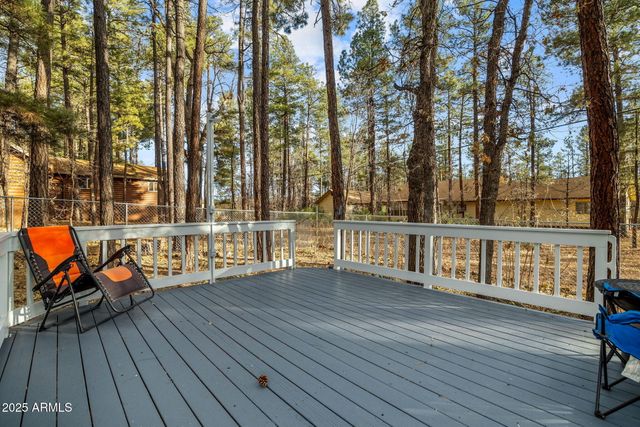625 E WOODLAND LAKE Road, Pinetop, AZ 85935