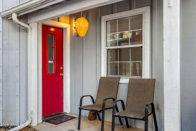 625 E WOODLAND LAKE Road, Pinetop, AZ 85935