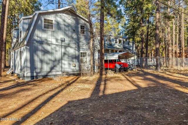 625 E WOODLAND LAKE Road, Pinetop, AZ 85935
