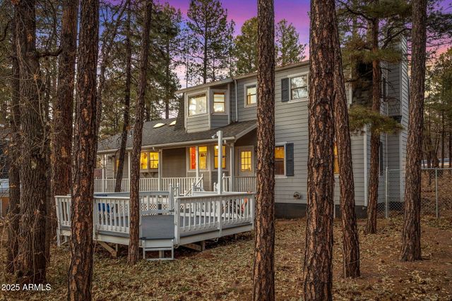 625 E WOODLAND LAKE Road, Pinetop, AZ 85935