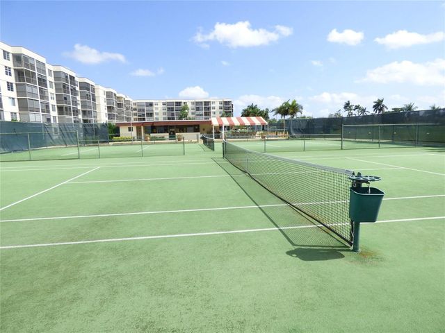 8900 Washington Boulevard 306A, Hollywood, FL 33025