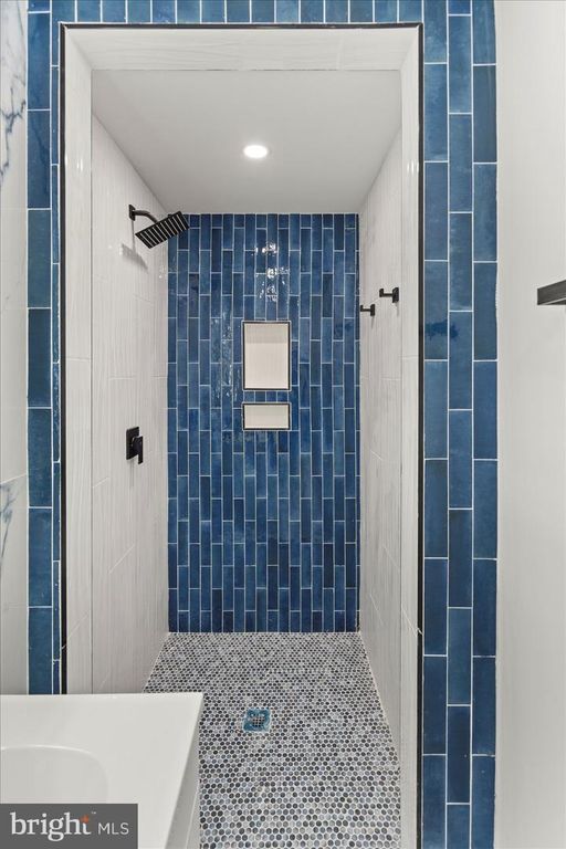 Image 29 of property listing at 4307 MIAMI PL, Baltimore, MD 21207