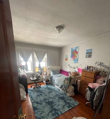 22 Dante Ave 22, Belmont, MA 02478