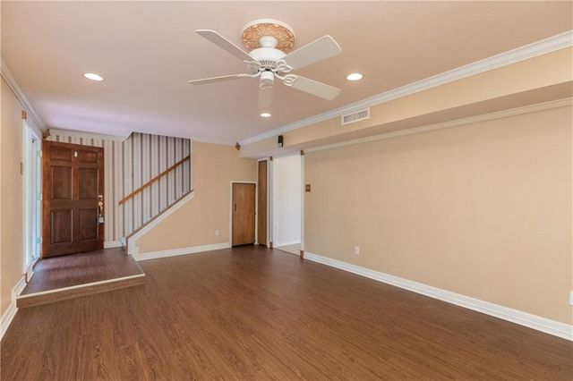 1008 Egyptian Dr, Corpus Christi, TX 78412