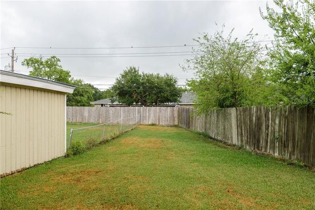 1008 Egyptian Dr, Corpus Christi, TX 78412