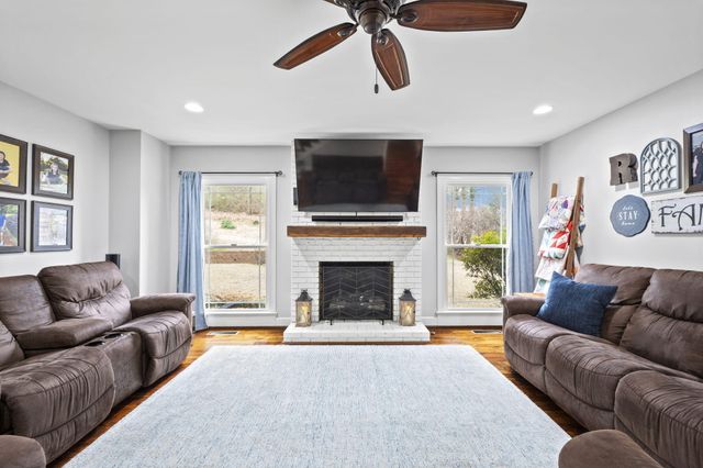 2413 Woolson Road, Chattanooga, TN 37406