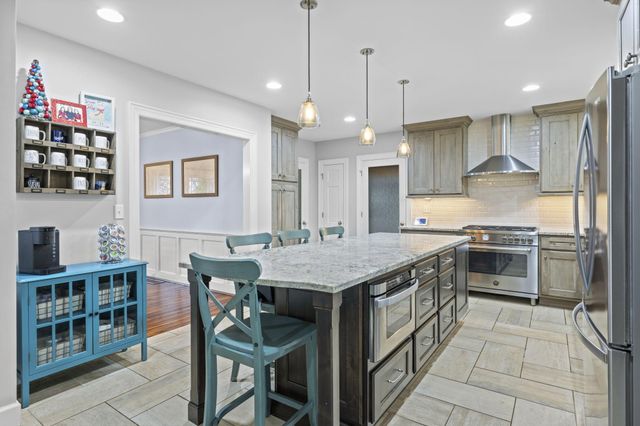 2413 Woolson Road, Chattanooga, TN 37406