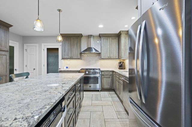 2413 Woolson Road, Chattanooga, TN 37406