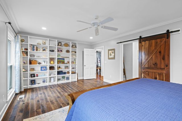 2413 Woolson Road, Chattanooga, TN 37406