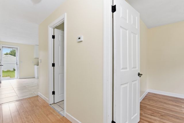 7 Boardman Ln 1, Attleboro, MA 02703