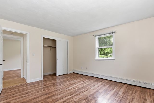 7 Boardman Ln 1, Attleboro, MA 02703