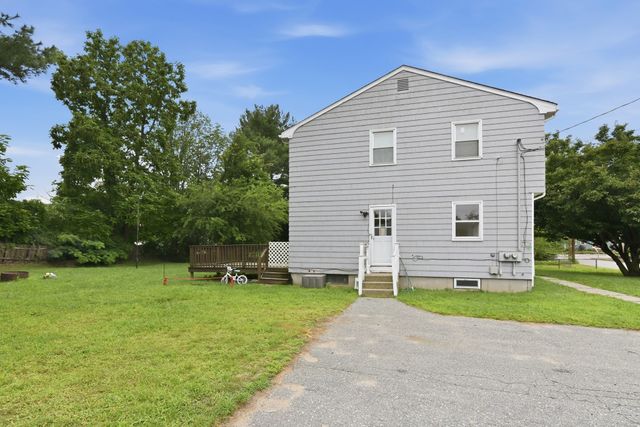 7 Boardman Ln 1, Attleboro, MA 02703