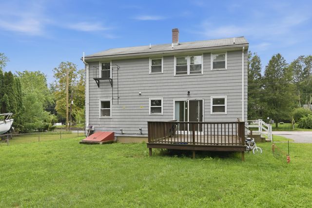 7 Boardman Ln 1, Attleboro, MA 02703