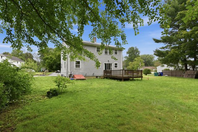 7 Boardman Ln 1, Attleboro, MA 02703