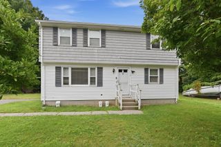 7 Boardman Ln 1, Attleboro, MA 02703