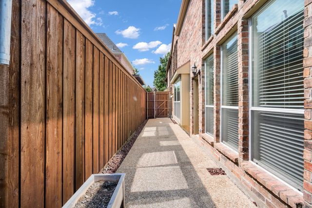 2344 Chenault Drive, Frisco, TX 75033