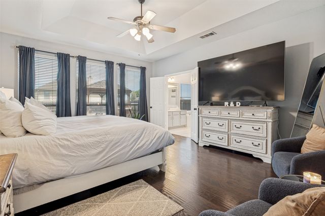 2456 Whispering Breeze Drive, Grand Prairie, TX 75050