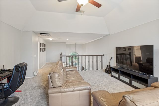 2456 Whispering Breeze Drive, Grand Prairie, TX 75050