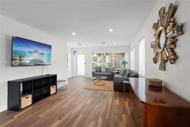 1715 Jefferson St 0, Hollywood, FL 33020
